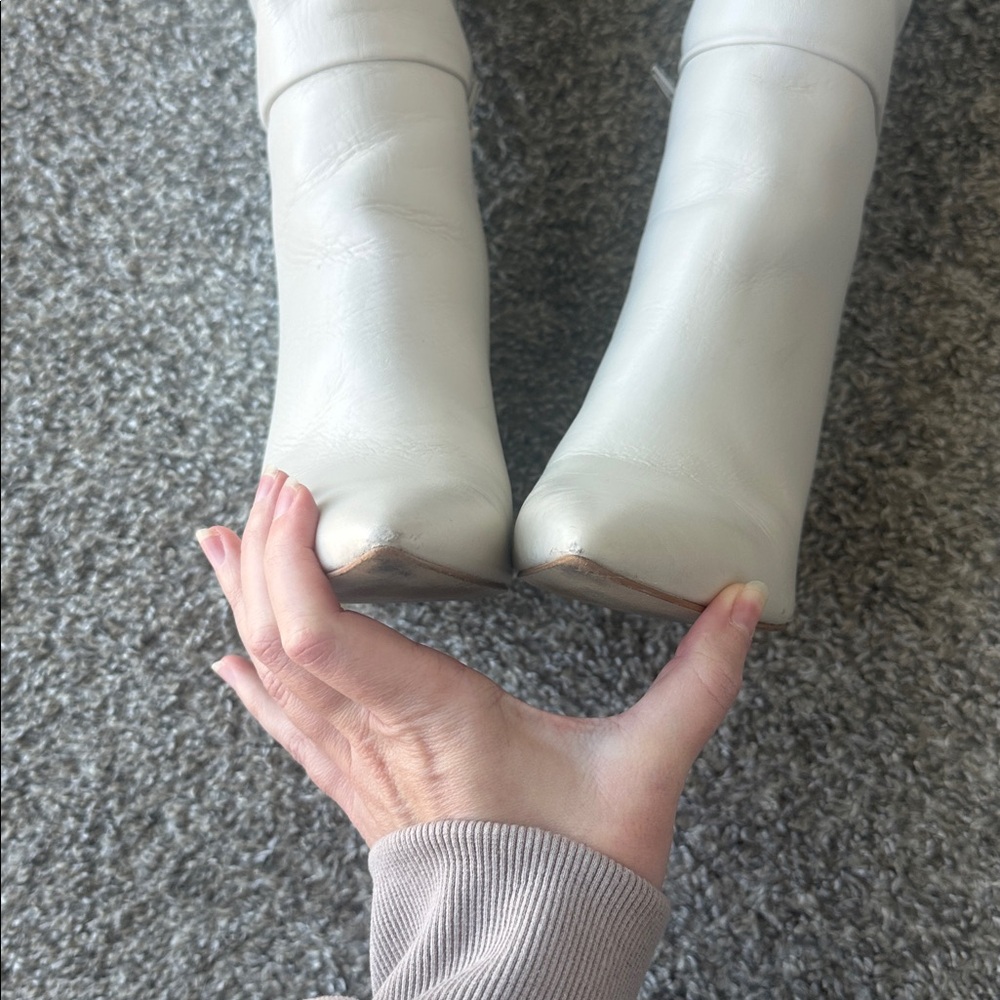 Steve Madden Boots - Picture 6 of 10